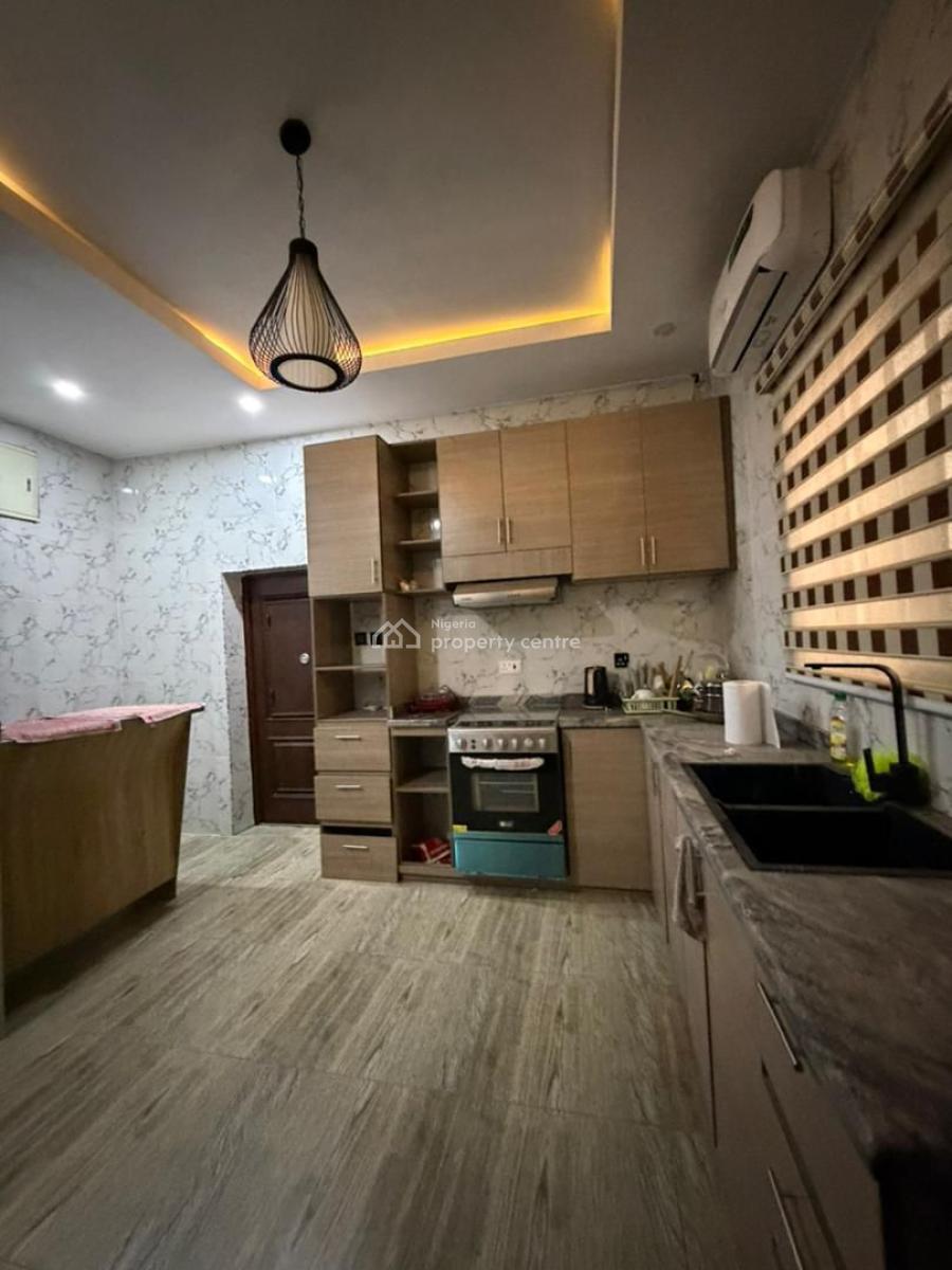 Fully Furnished 1 Bedroom Apartment, Ologolo, Lekki, Lagos, Flat / Apartment for Rent