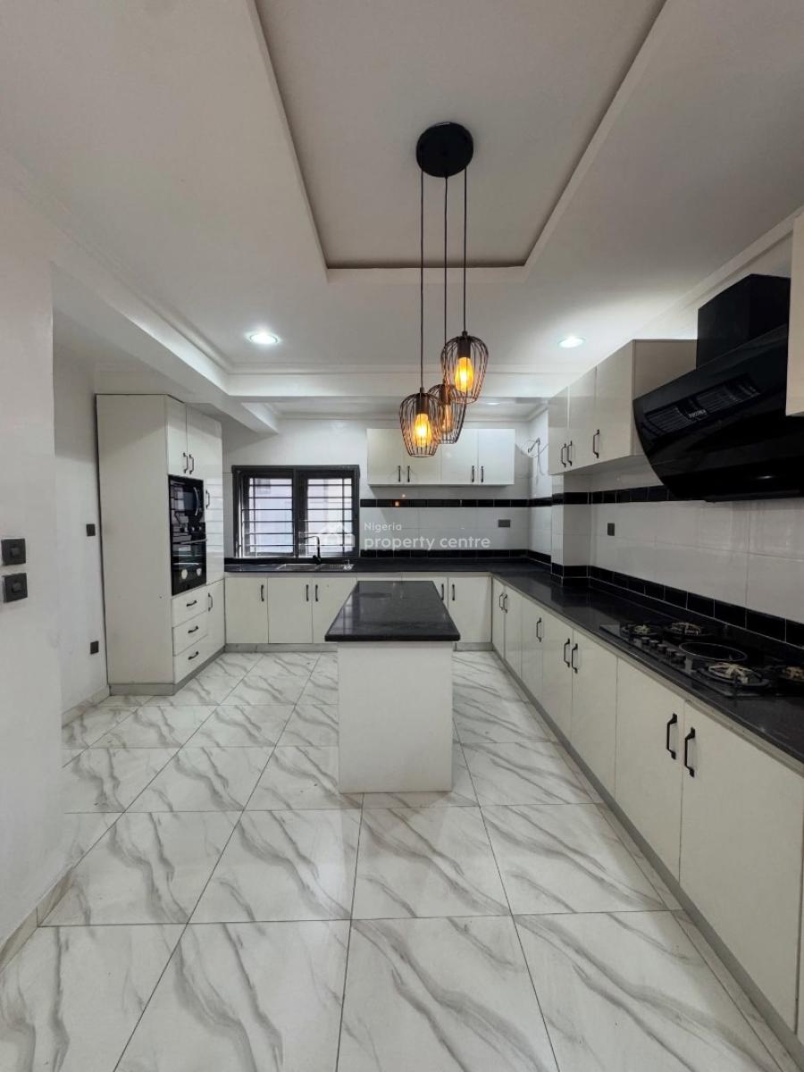 Spacious 4 Bedroom Maisonette with En-suite Rooms and Bq, Ikate, Lekki, Lagos, House for Sale