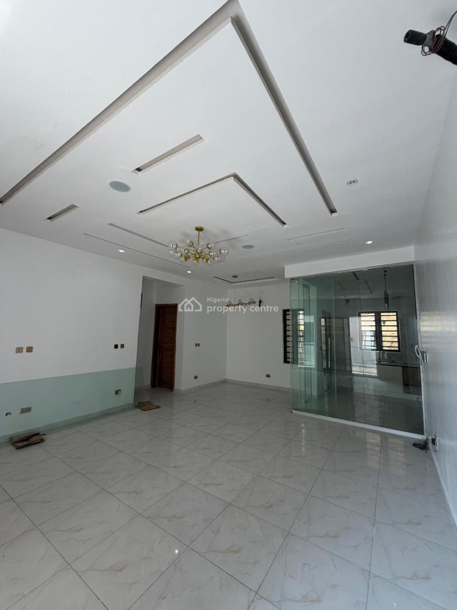 Exquisite 2 Bedroom Luxry Flats, Agungi, Lekki, Lagos, Flat / Apartment for Sale
