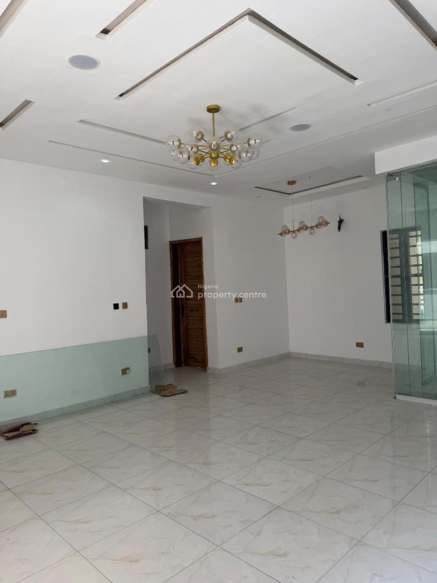 Exquisite 2 Bedroom Luxry Flats, Agungi, Lekki, Lagos, Flat / Apartment for Sale