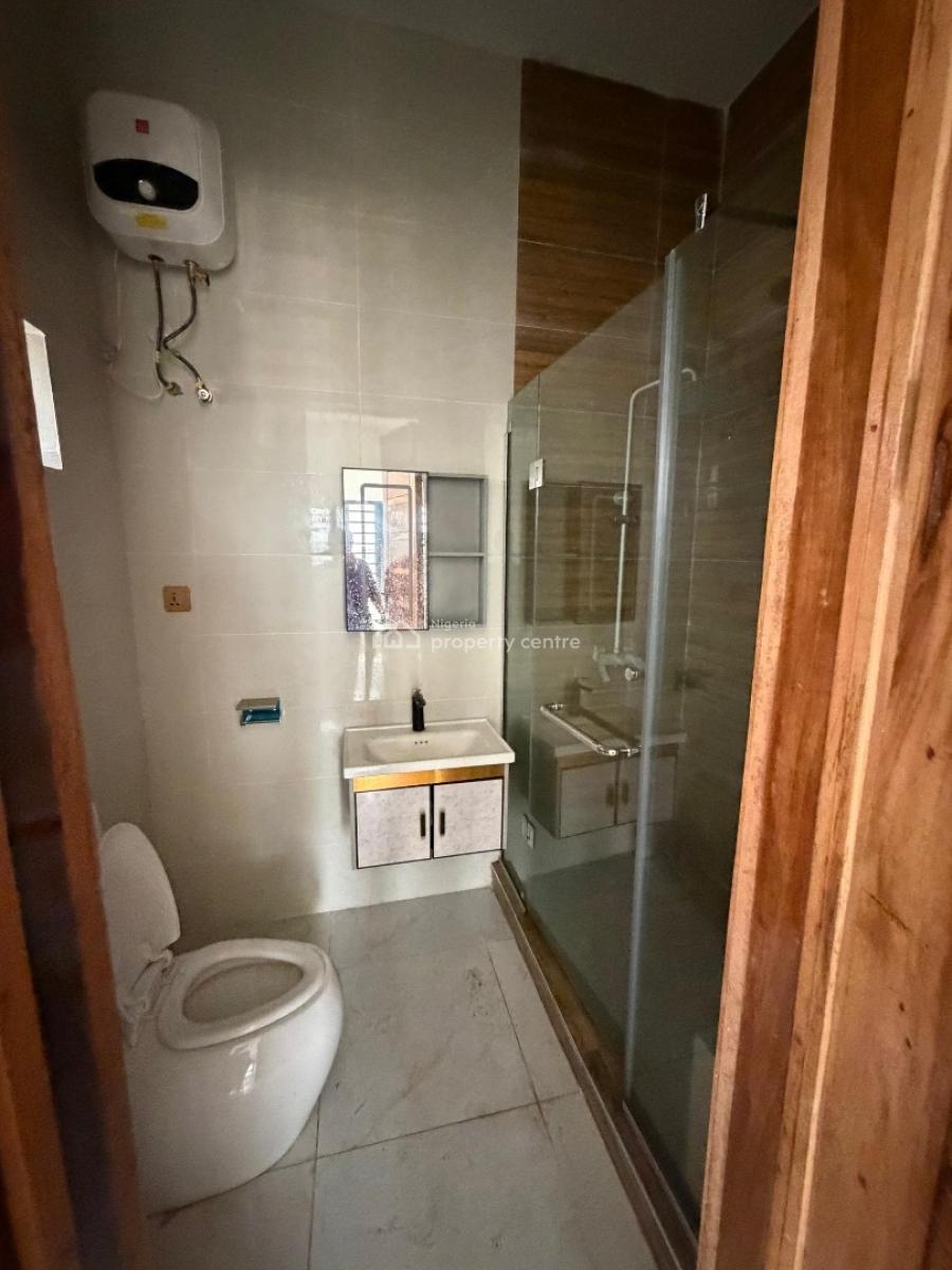 Exquisite 2 Bedroom Luxry Flats, Agungi, Lekki, Lagos, Flat / Apartment for Sale