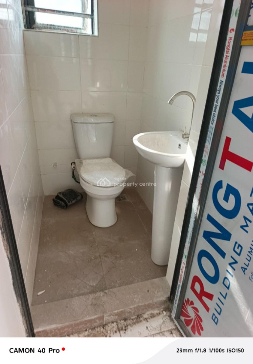 Mini Flat Just Out Downstairs, Ajaxbel, Ogombo, Ajah, Lagos, Flat / Apartment for Rent