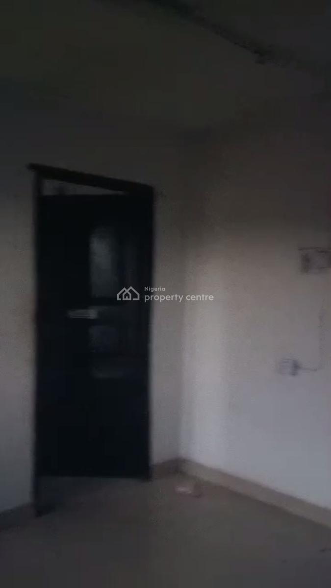 Standard Miniflat Apartment, Adeniyi Jones, Adeniyi Jones, Ikeja, Lagos, Mini Flat (room and Parlour) for Rent