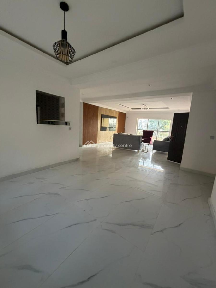Spacious 3 Bedroom, Guzape District, Abuja, Flat / Apartment for Rent
