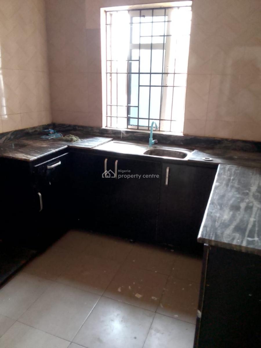 Lovely 2 Bedroom Flat, Off College Road, Ogba, Ikeja, Lagos, Flat / Apartment for Rent