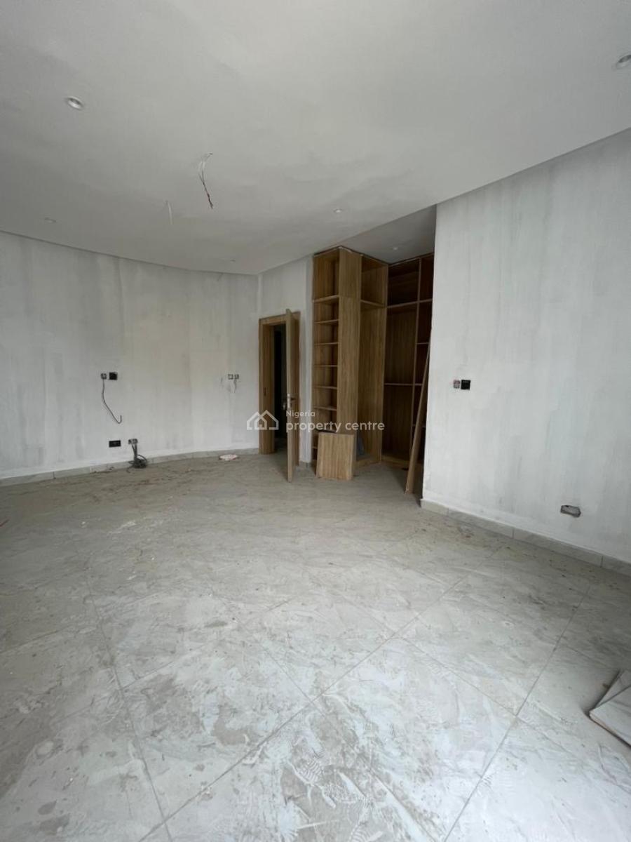 Elegant Built 4 Bedroom Semi  Detached Duplex + Bq in a Secure Estate, Chevron, Lekki, Lagos, Semi-detached Duplex for Sale