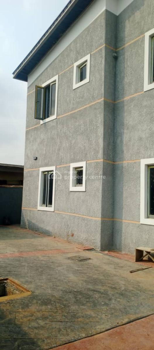 3 Bedroom Flat Apartment, Olowora, Magodo, Lagos, Flat / Apartment for Sale