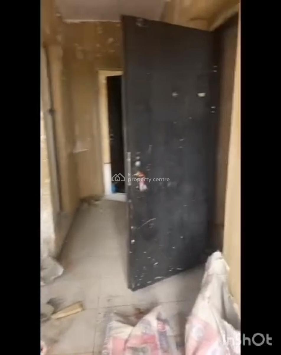 Newly Renovated Miniflat Apartment, Off Akilo Road, Ogba, Ikeja, Lagos, Mini Flat (room and Parlour) for Rent