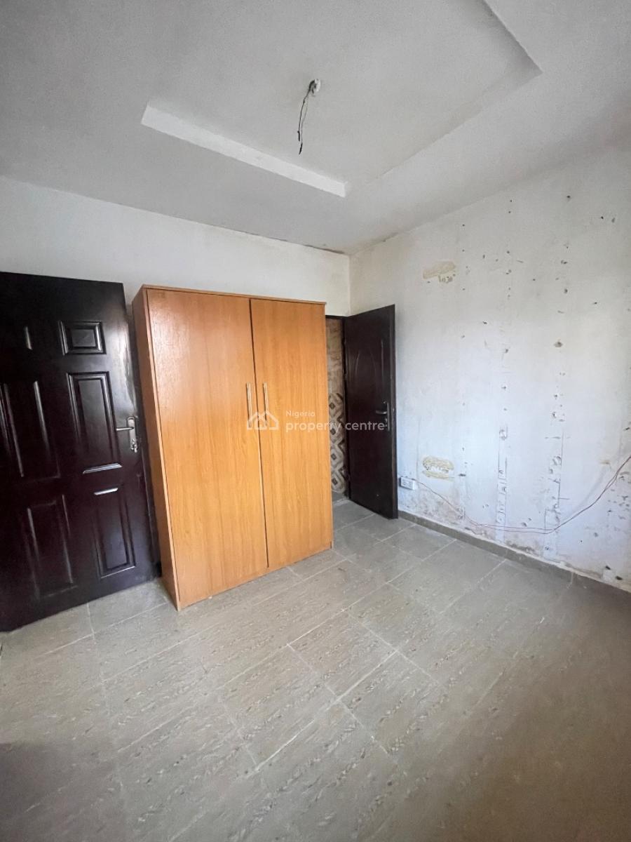 Standard Mini Flat Inside Estate,not Far From Express, Located Inside an Estate,good Water and Clean Compound, Sangotedo, Ajah, Lagos, Mini Flat (room and Parlour) for Rent