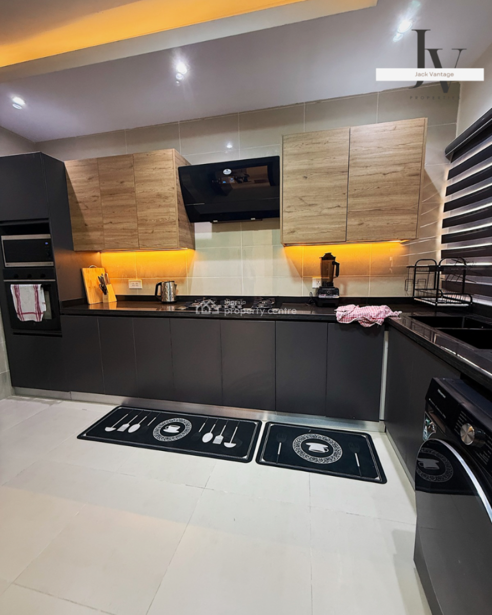 Furnished 3-bedroom Apartment Located in The Heart of Victoria Island, Victoria Island (vi), Lagos, Flat / Apartment for Rent