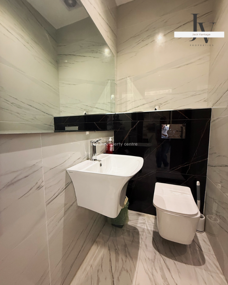 Furnished 3-bedroom Apartment Located in The Heart of Victoria Island, Victoria Island (vi), Lagos, Flat / Apartment for Rent