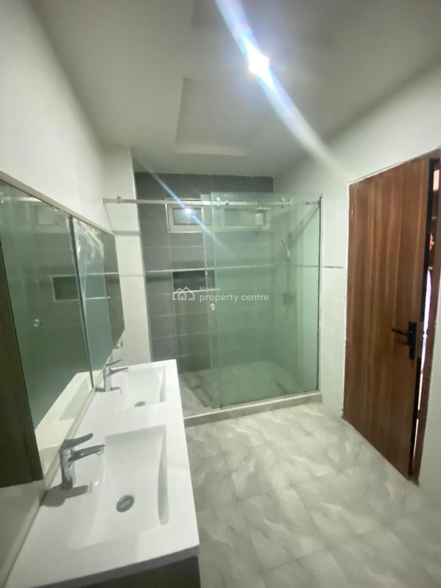 Spacious 4bedroom Serviced Penthouse Apartment with Pool,rooftop & Gym, Ikate, Ikate, Lekki, Lagos, Flat / Apartment for Sale