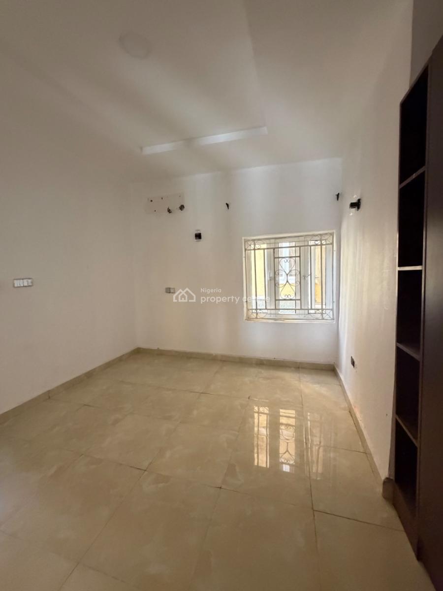 Standard Size Two Bedroom Apartment, Guzape District, Abuja, Flat / Apartment for Rent