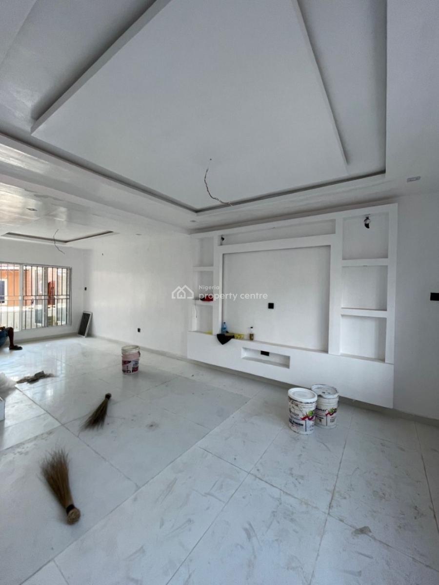 Spacious 2bedroom Apartment Available Ikate, Ikate, Lekki, Lagos, Flat / Apartment for Rent