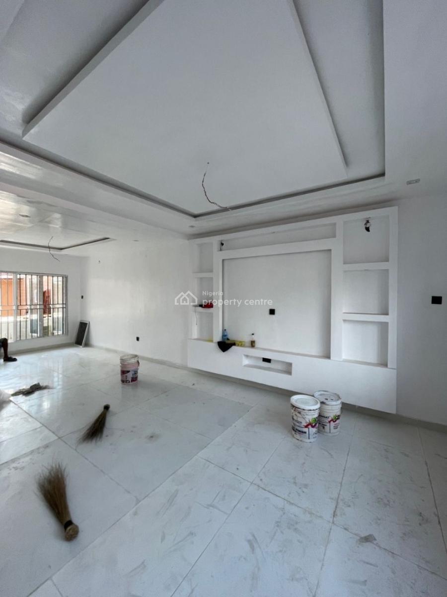 Spacious 2bedroom Apartment Available Ikate, Ikate, Lekki, Lagos, Flat / Apartment for Rent