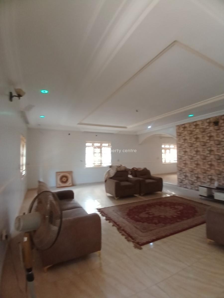 Under Renovation, 8 Bedroom Fully Detached Duplex with 3 Bedroom Guest, Guzape Abuja Diplomatic Zone, Guzape District, Abuja, Detached Duplex for Rent