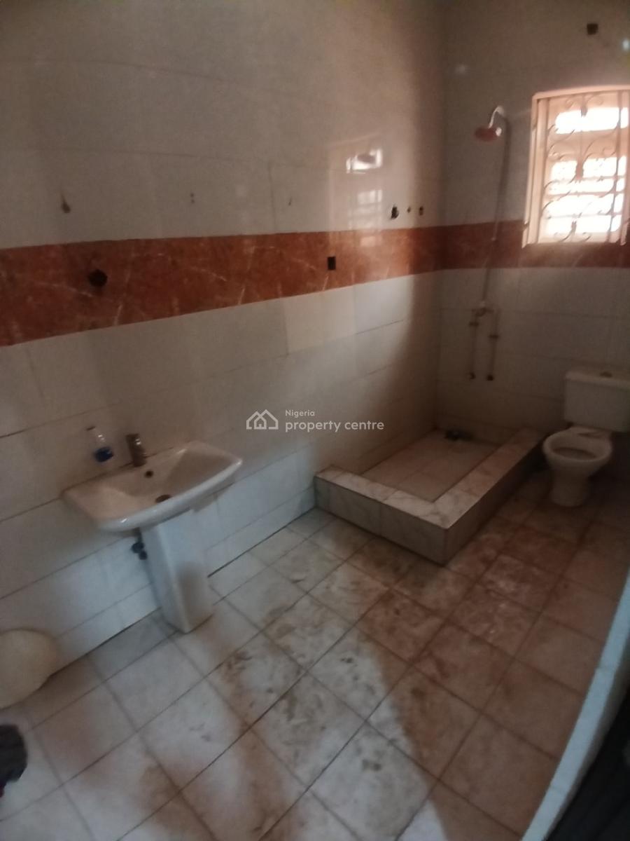 Under Renovation, 8 Bedroom Fully Detached Duplex with 3 Bedroom Guest, Guzape Abuja Diplomatic Zone, Guzape District, Abuja, Detached Duplex for Rent