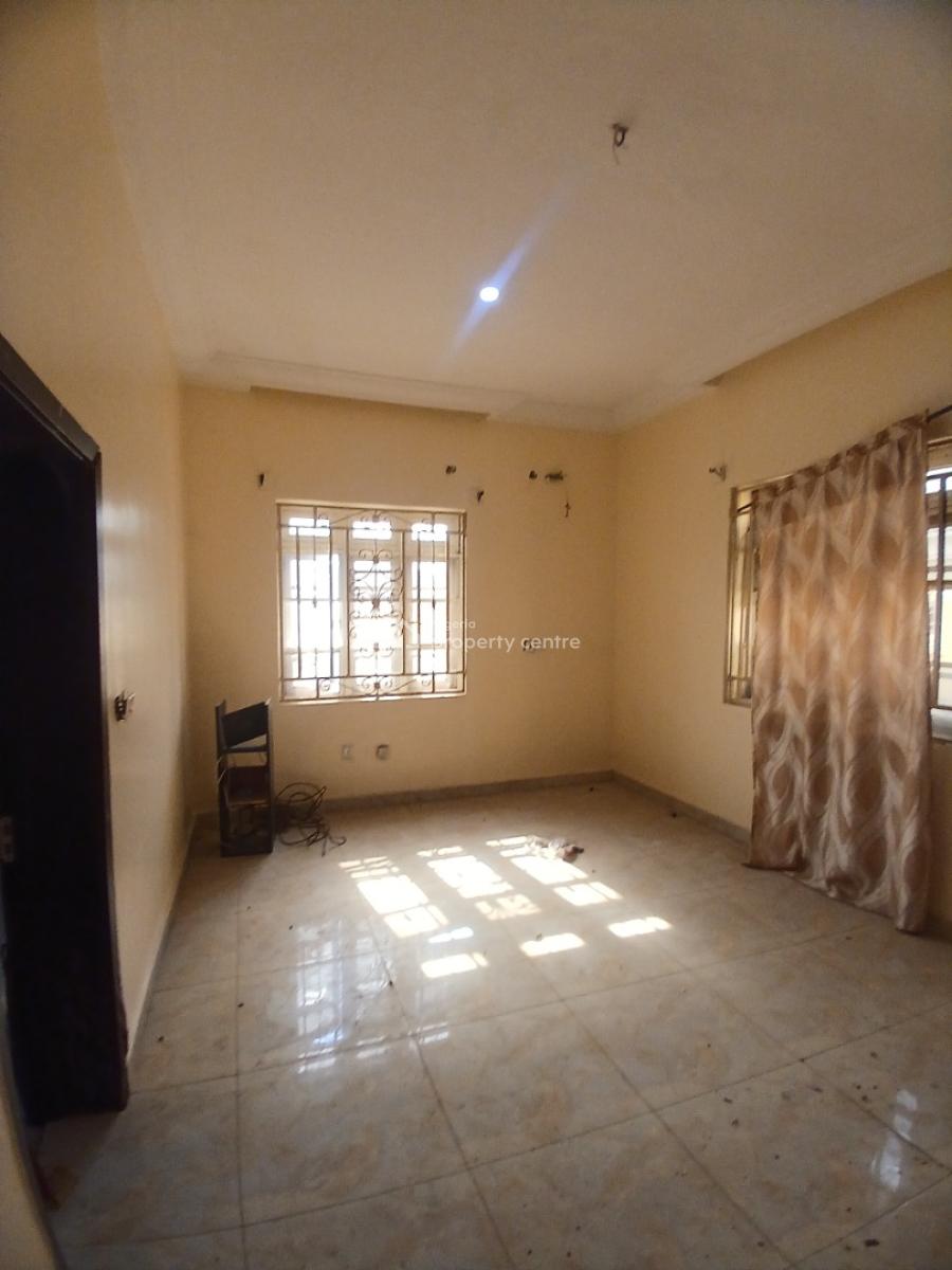 Under Renovation, 8 Bedroom Fully Detached Duplex with 3 Bedroom Guest, Guzape Abuja Diplomatic Zone, Guzape District, Abuja, Detached Duplex for Rent
