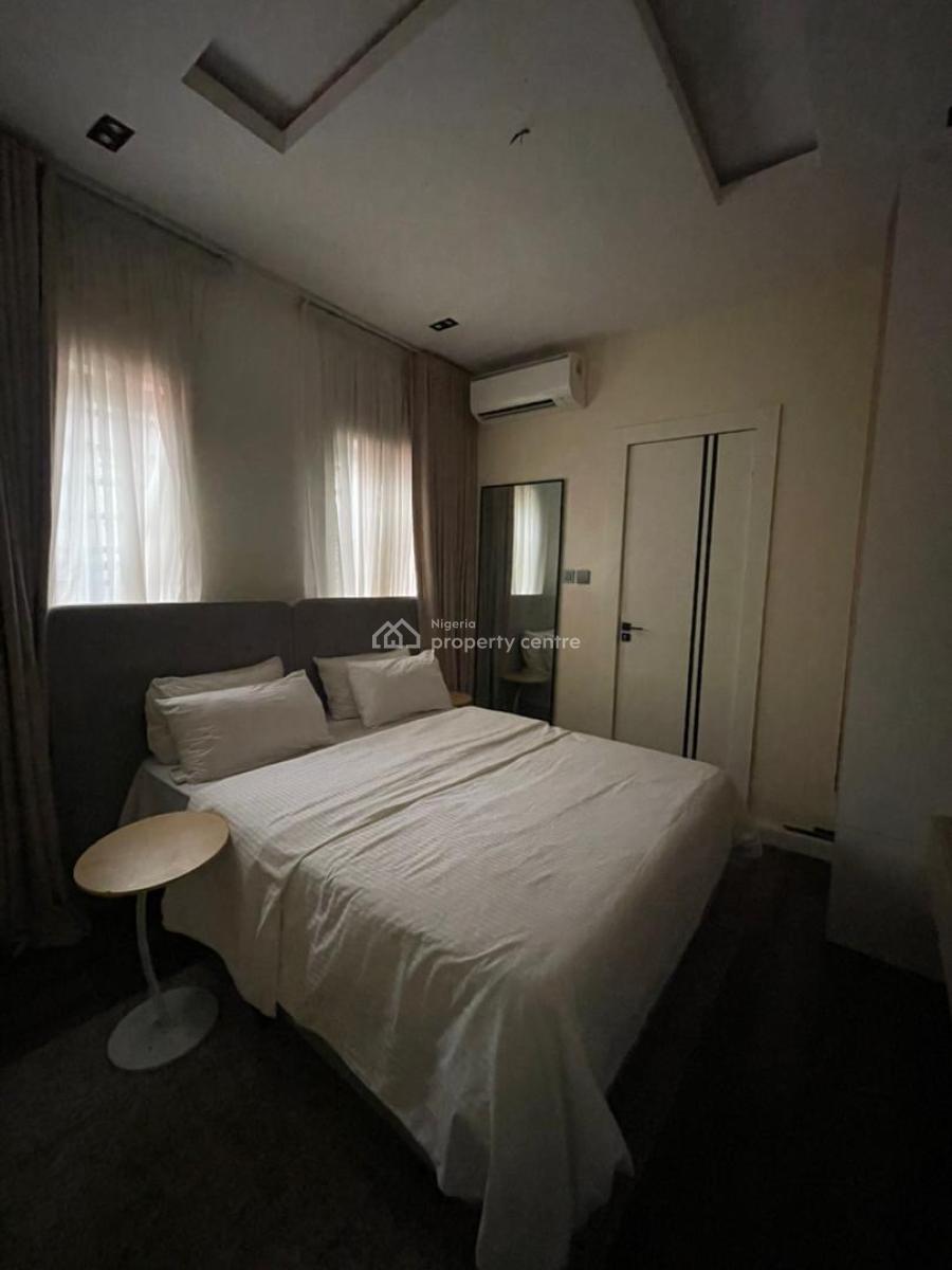 Opulent Furnished  2 Bedroom Apartment in a Secure Estate, Chevron, Lekki, Lagos, Flat / Apartment for Sale