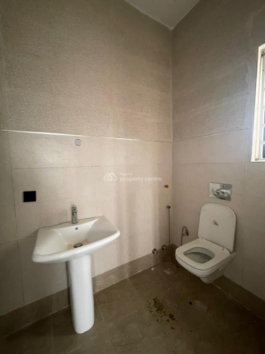 Exquisite 3 Bedroom Apartment with Pool & Gym in a Secure Estate, Lekki Phase 1, Lekki, Lagos, Flat / Apartment for Rent