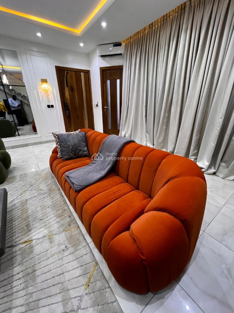 Furnished 1 Bedroom Apartment, Lekki Phase 1, Lekki, Lagos, Flat / Apartment for Sale