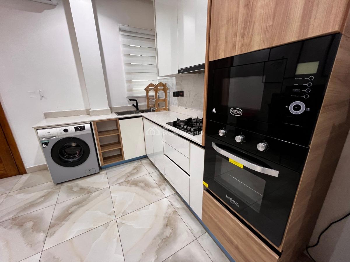 Furnished 1 Bedroom Apartment, Lekki Phase 1, Lekki, Lagos, Flat / Apartment for Sale