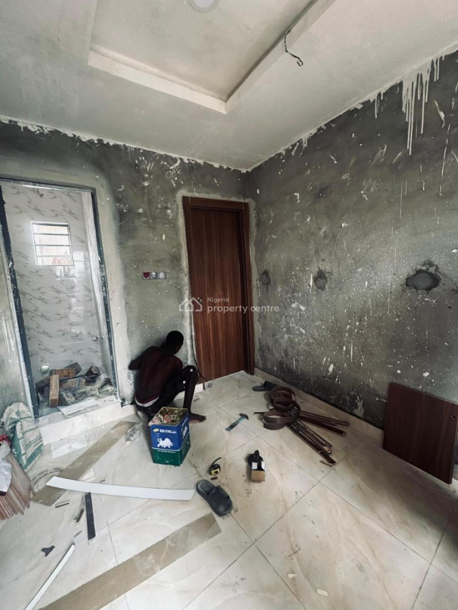 Newly Renovated Selfcon Band a Light Less Than a Min Drive to Express, Ajah, Ajah, Lagos, House for Rent