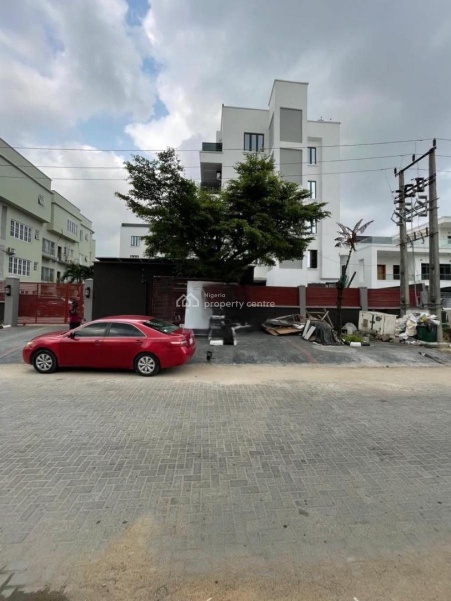 Elegant New 2 Bedroom Apartment with Pool &elevator in a Secure Estate, Lekki Right Lekki Phase 1, Lekki, Lagos, Flat / Apartment for Sale