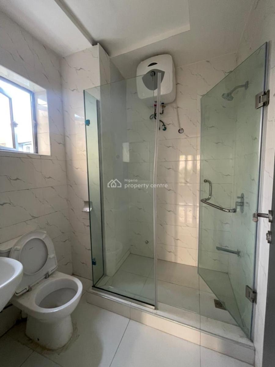 Elegant New 2 Bedroom Apartment with Pool &elevator in a Secure Estate, Lekki Right Lekki Phase 1, Lekki, Lagos, Flat / Apartment for Sale