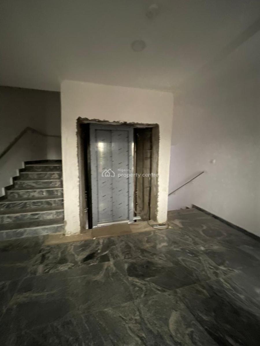 Luxury 8 Units of 3 Bedroom Apartment with Bq in a Secure Estate, Lekki Right Lekki Phase 1, Lekki, Lagos, Flat / Apartment for Rent