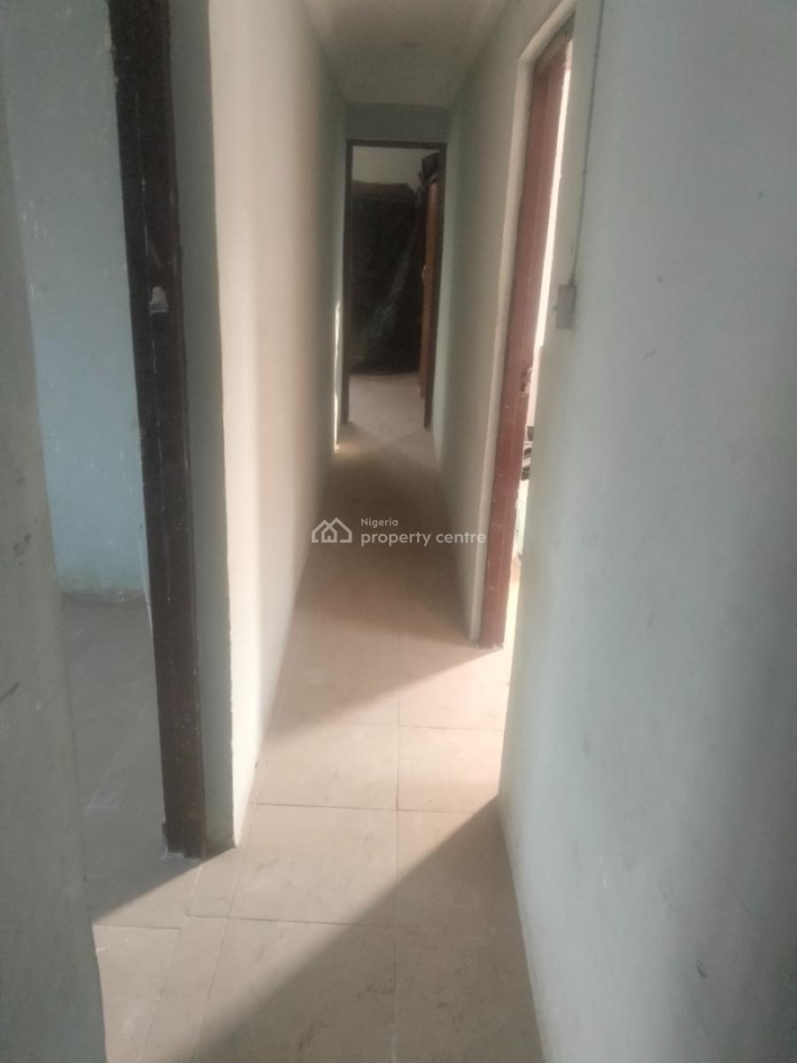 Newly Renovated 3 Bedroom Flat in a Good Location Accesible to 3 Bstops, Alapere, Ketu, Lagos, Flat / Apartment for Rent