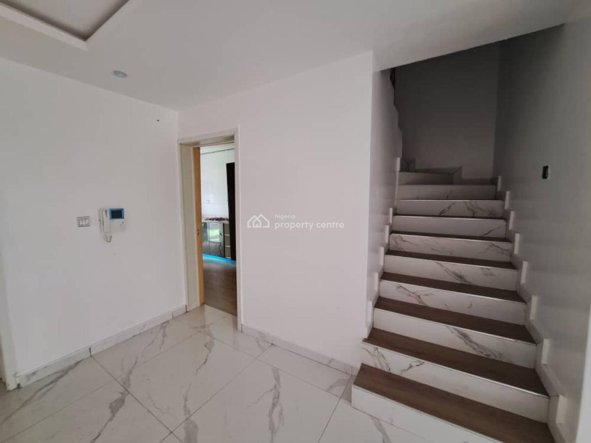 Three (3) Bedroom Terraced Duplex, Pennek Estate, Ogombo, Ajah, Lagos, Terraced Duplex for Sale