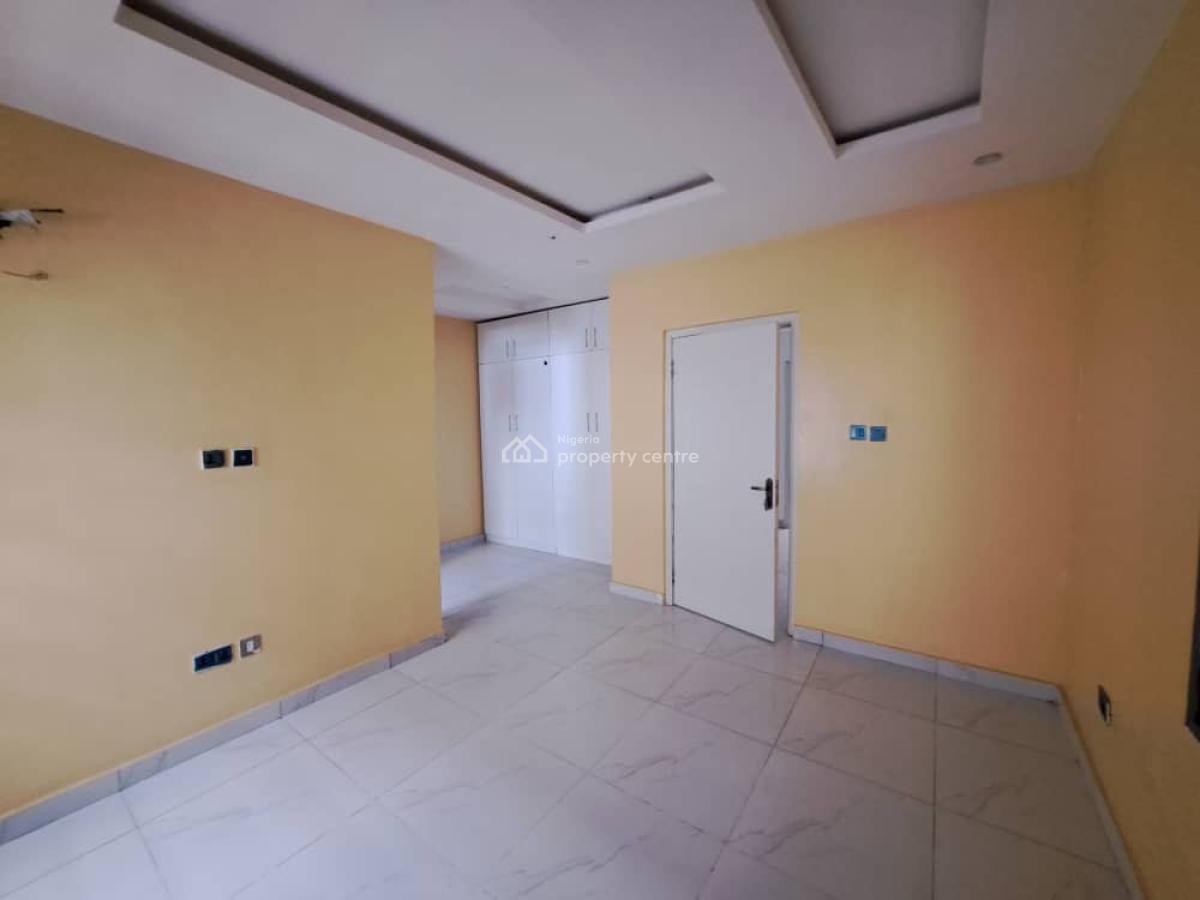 Three (3) Bedroom Terraced Duplex, Pennek Estate, Ogombo, Ajah, Lagos, Terraced Duplex for Sale