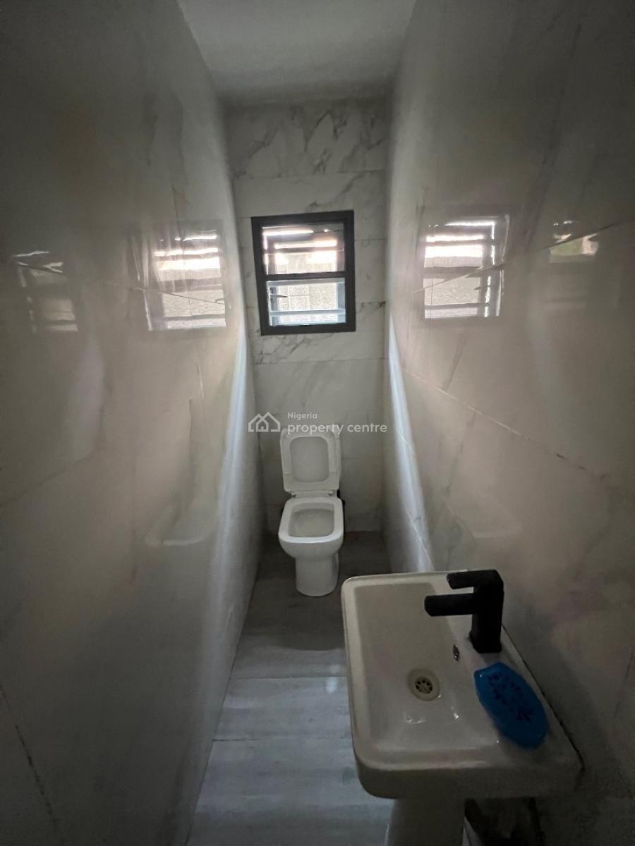 Super-clean, Serviced Miniflat, with a Fitted Kitchen Visitors Toilet, Lekki Phase 1, Lekki, Lagos, Mini Flat (room and Parlour) for Rent