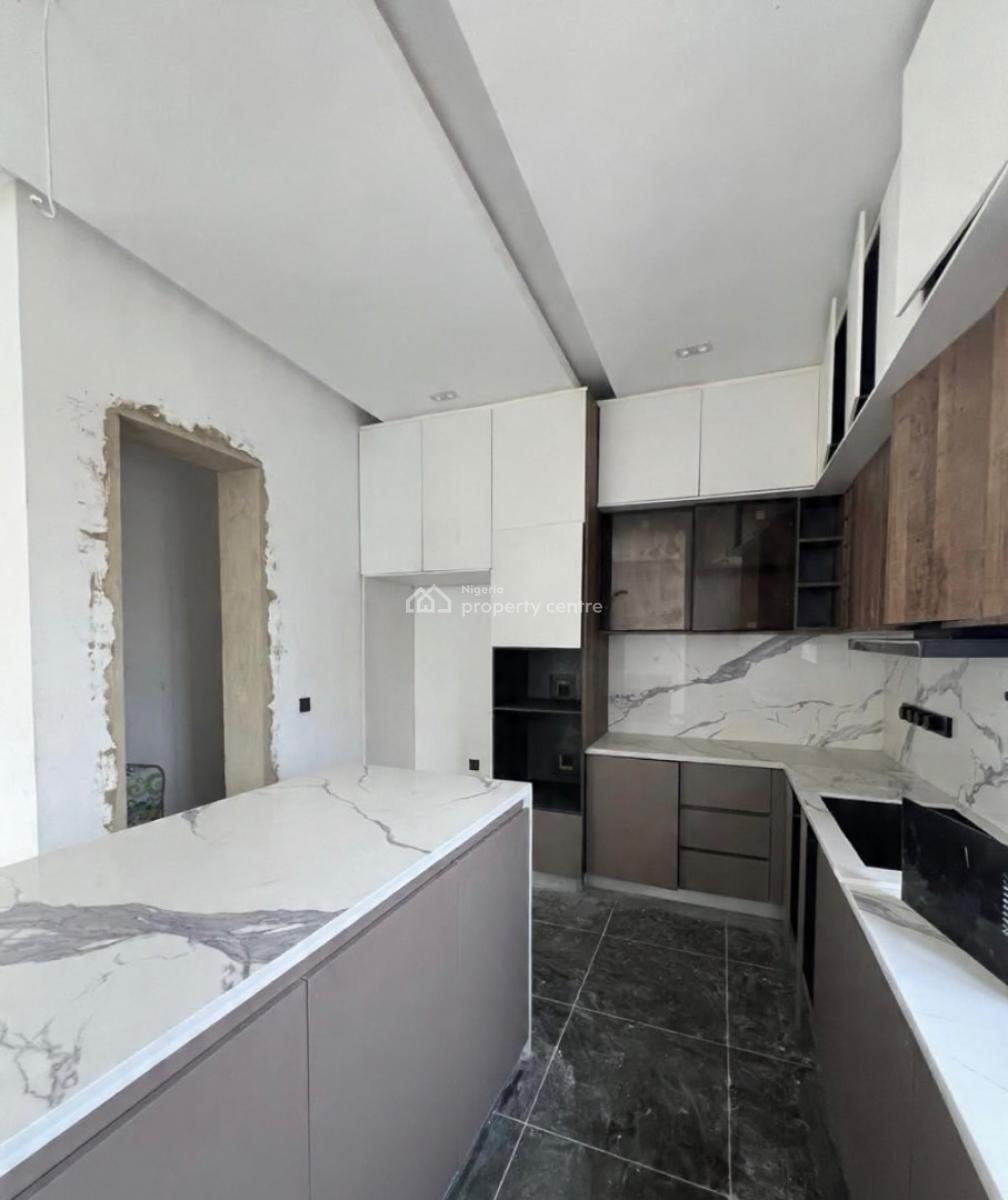 Lovely 4 Bedroom Terrace Duplex with Bq, Lekki Phase 1, Lekki Phase 1, Lekki, Lagos, Terraced Duplex for Sale