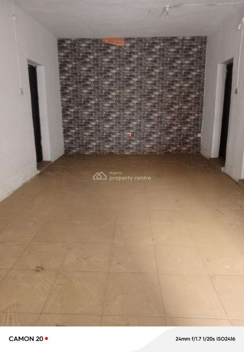 *spacious 3bed  *tuesday 2pm for Inspection*   Spacious 3, Surulere, Lagos, Flat / Apartment for Rent