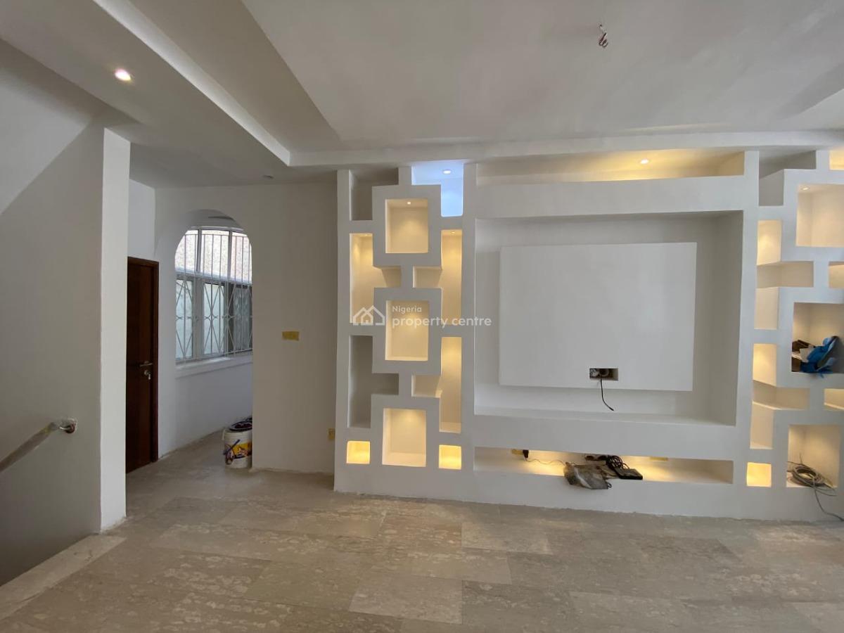 4 Bedroom Maisonette Duplex + Bq,with Ample Parking Court Courtyard, Parkview Estate, Ikoyi, Lagos, Semi-detached Duplex for Rent