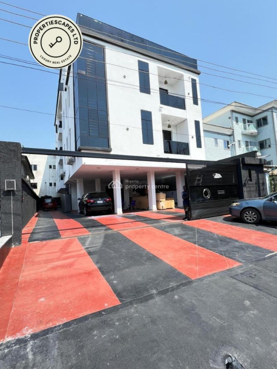 a Stunning 3 Bedroom Apartment with Bq-, Lekki Phase 1, Lekki, Lagos, Flat / Apartment for Sale