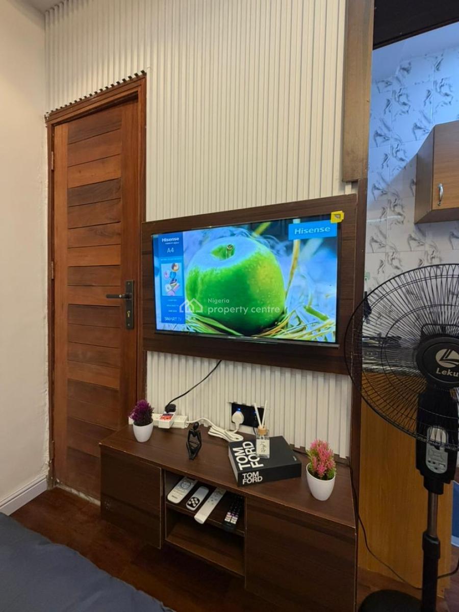 Serviced Studio Apartment for Monthly Booking, Yaba, Lagos, Flat / Apartment Short Let