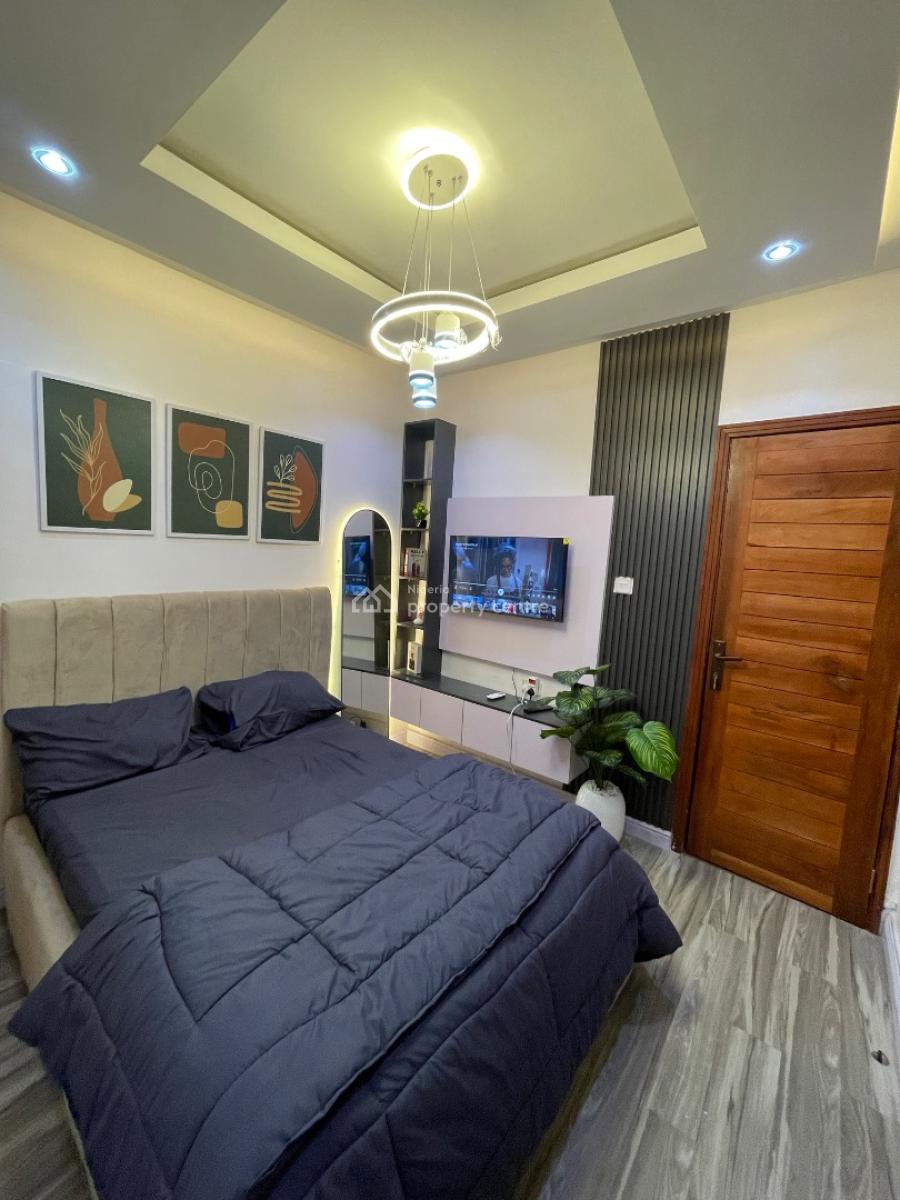 Studio Apartment Perfect for Comfortable Living, Yaba, Lagos, Flat / Apartment Short Let