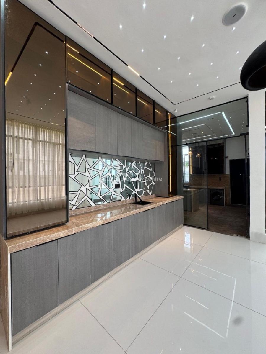 Magnificent 6  Beds Duplex with a Private Pool, Chevron, Lekki, Lagos, Detached Duplex for Sale