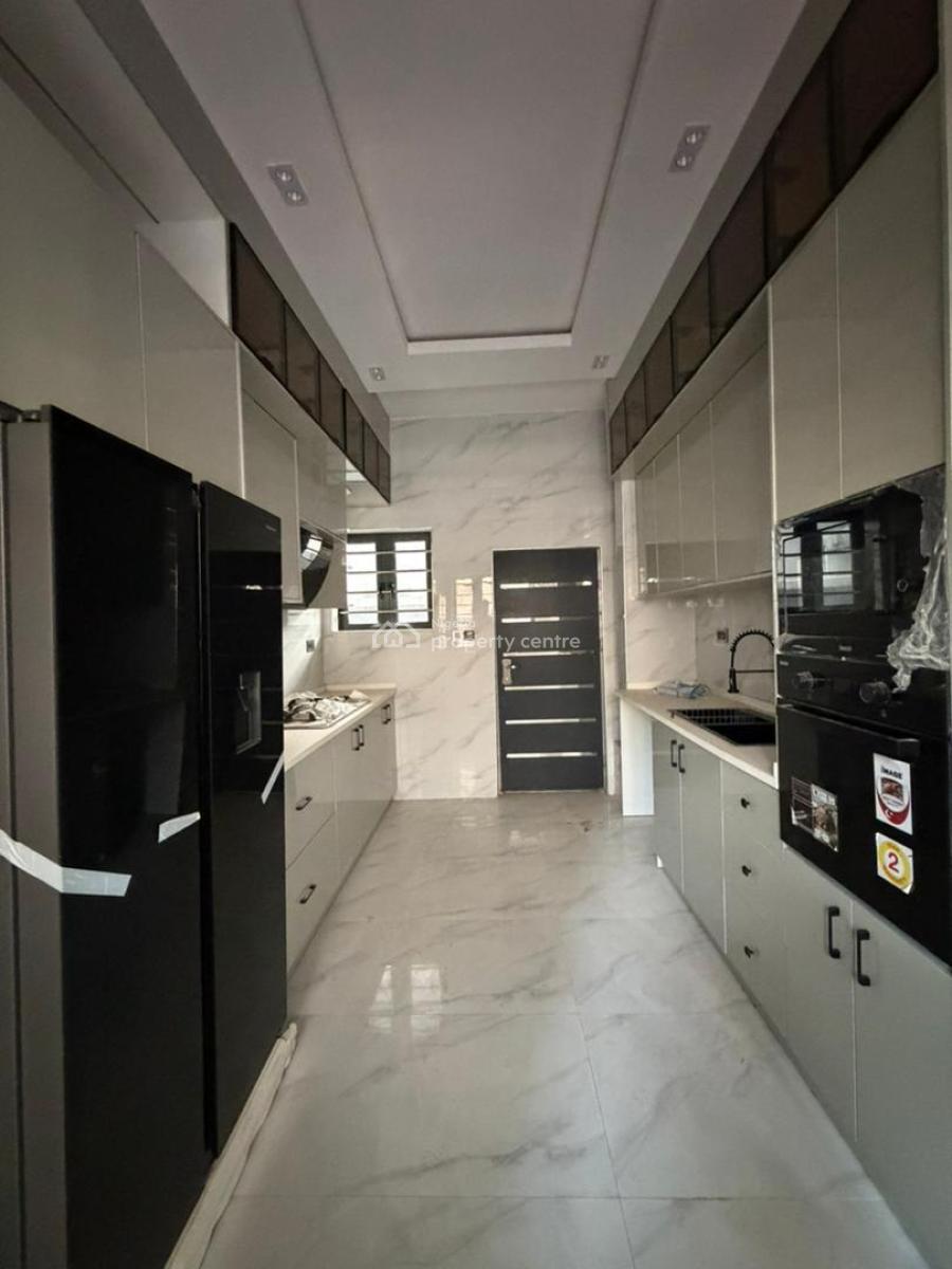 Newly Built in Ologolo: 5-bedroom Duplex, Ologolo, Lekki, Lagos, Detached Duplex for Sale