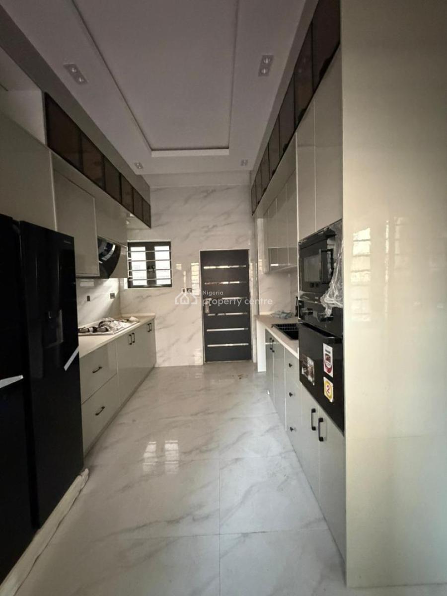 Newly Built in Ologolo: 5-bedroom Duplex, Ologolo, Lekki, Lagos, Detached Duplex for Sale