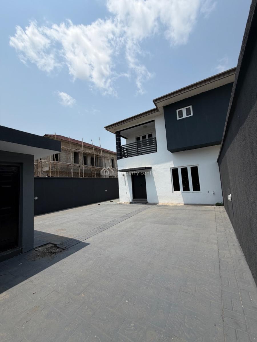 4bedrooms Semi Detached Duplex with Bq, Off Road 2, Vgc, Lekki, Lagos, Semi-detached Duplex for Sale