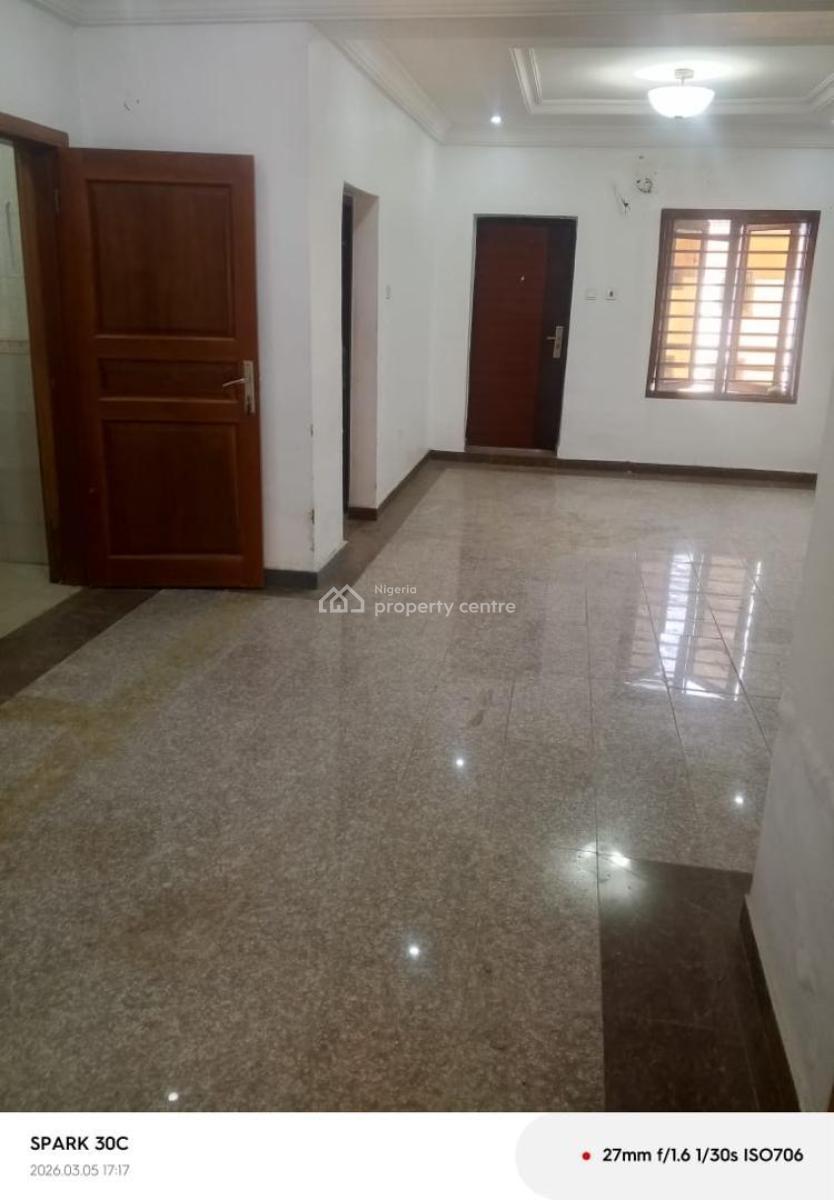 Well Maintained 3bdroom Apt with Bq in, Lekki Phase 1, Lagos Nigeria., Lekki, Lagos, Flat / Apartment for Rent