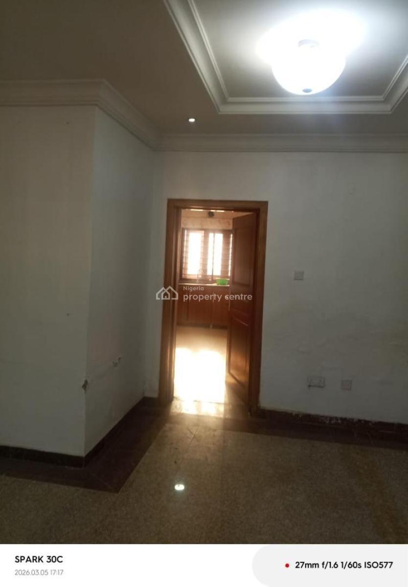 Well Maintained 3bdroom Apt with Bq in, Lekki Phase 1, Lagos Nigeria., Lekki, Lagos, Flat / Apartment for Rent
