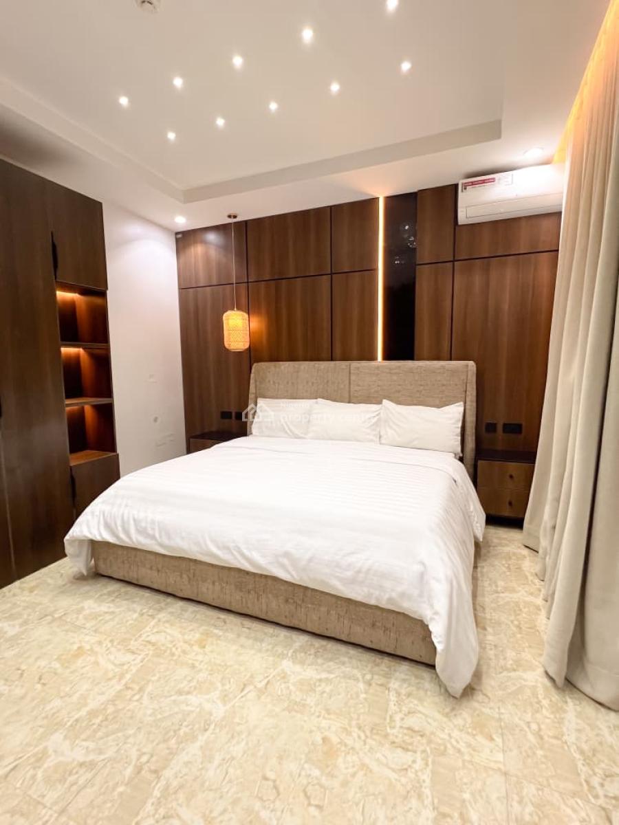 Riverstone 3 Bedroom Apartment, Ajao Crescent, Ajao Estate, Maryland, Lagos, Flat / Apartment Short Let