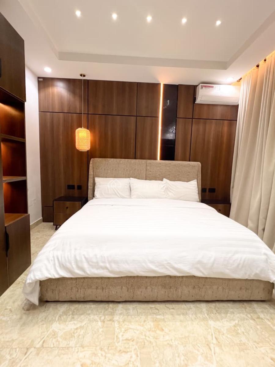 Riverstone 3 Bedroom Apartment, Ajao Crescent, Ajao Estate, Maryland, Lagos, Flat / Apartment Short Let