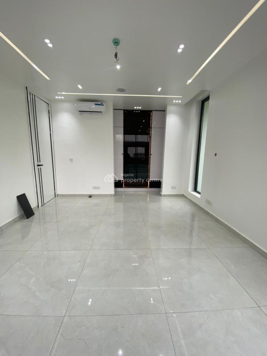 Exclusive 5 Bedroom Semi-detached Duplex with Swimming Pool, Cowrie Creek Estate, Ikate, Lekki, Lagos, Semi-detached Duplex for Sale