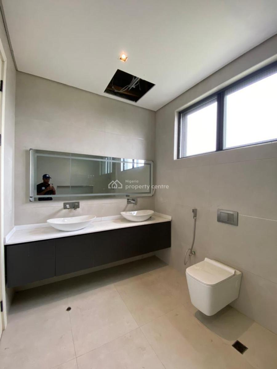 Exquisite 5 Bedroom Semi-detached Duplex with a Private Garden, Cowrie Creek Estate, Ikate, Lekki, Lagos, Semi-detached Duplex for Sale